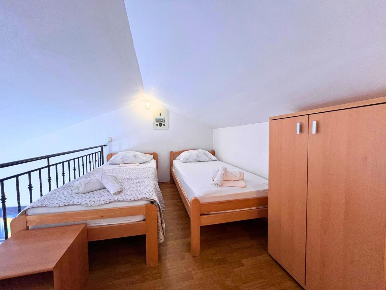 App St Marin View Novi Vinodolski Room photo