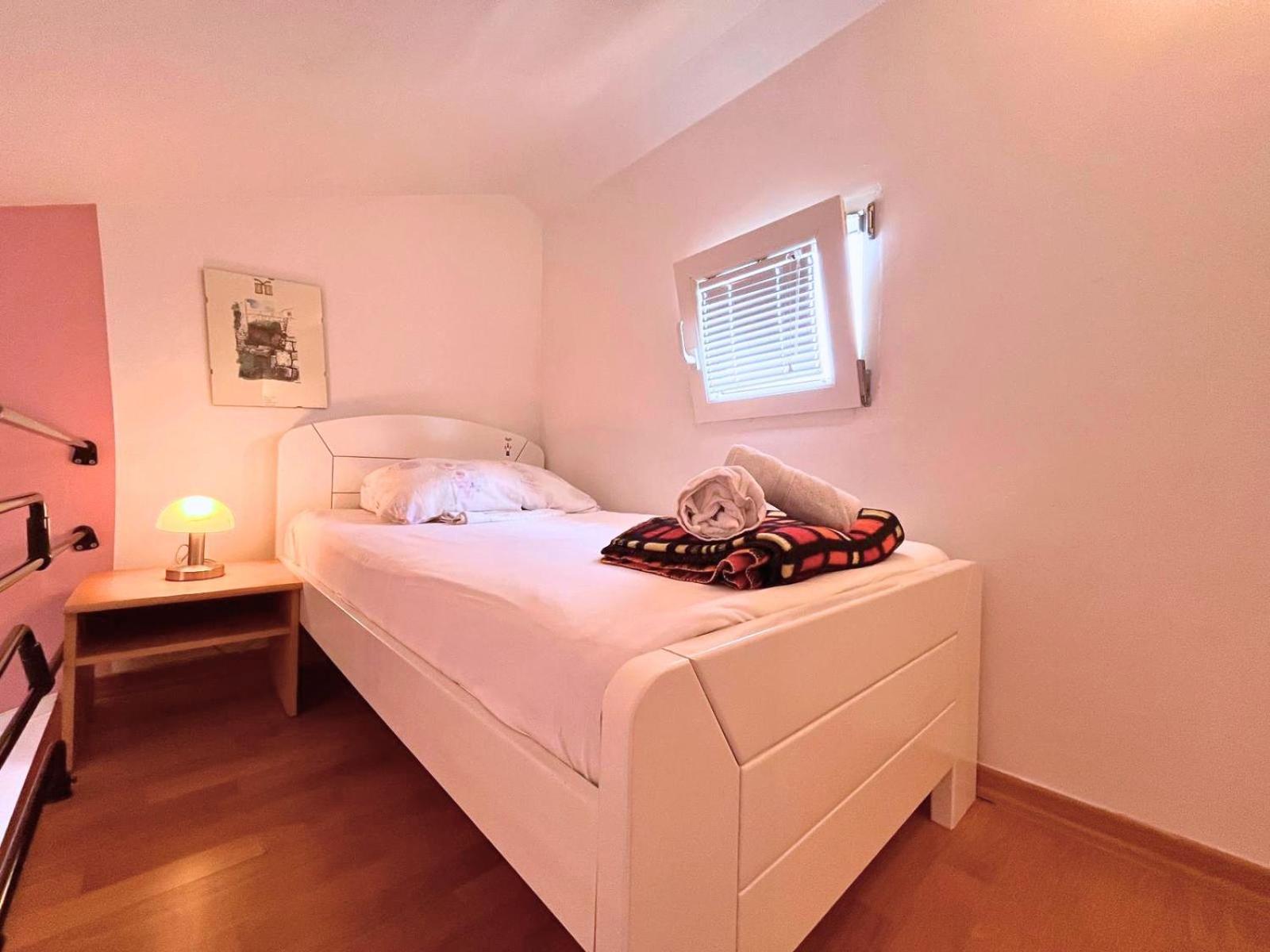 App St Marin View Novi Vinodolski Room photo